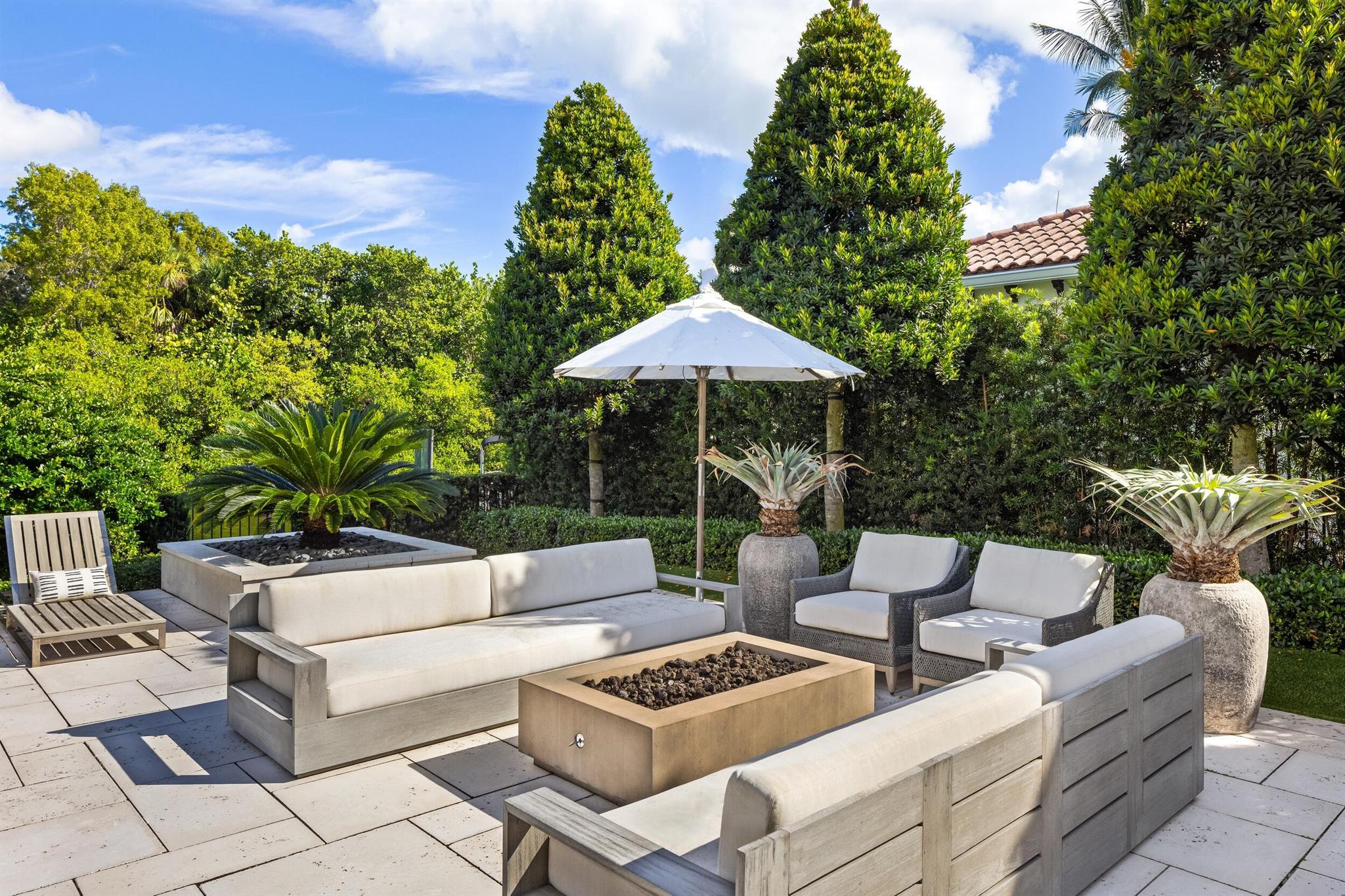 HARBOUR ISLES - Residential