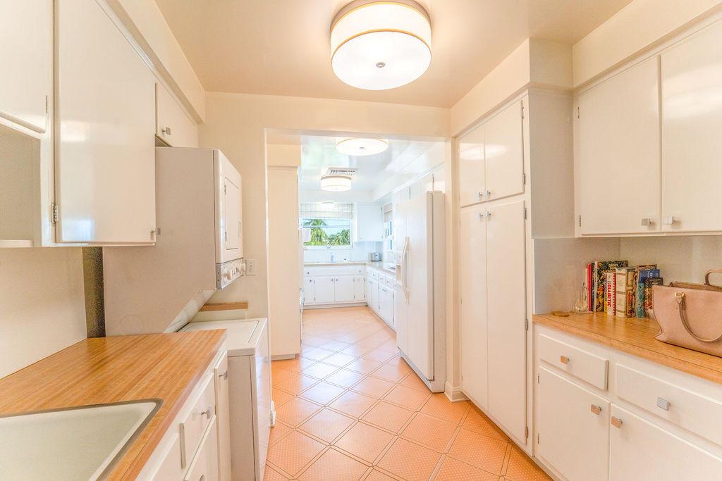 VILLAS INC - Residential