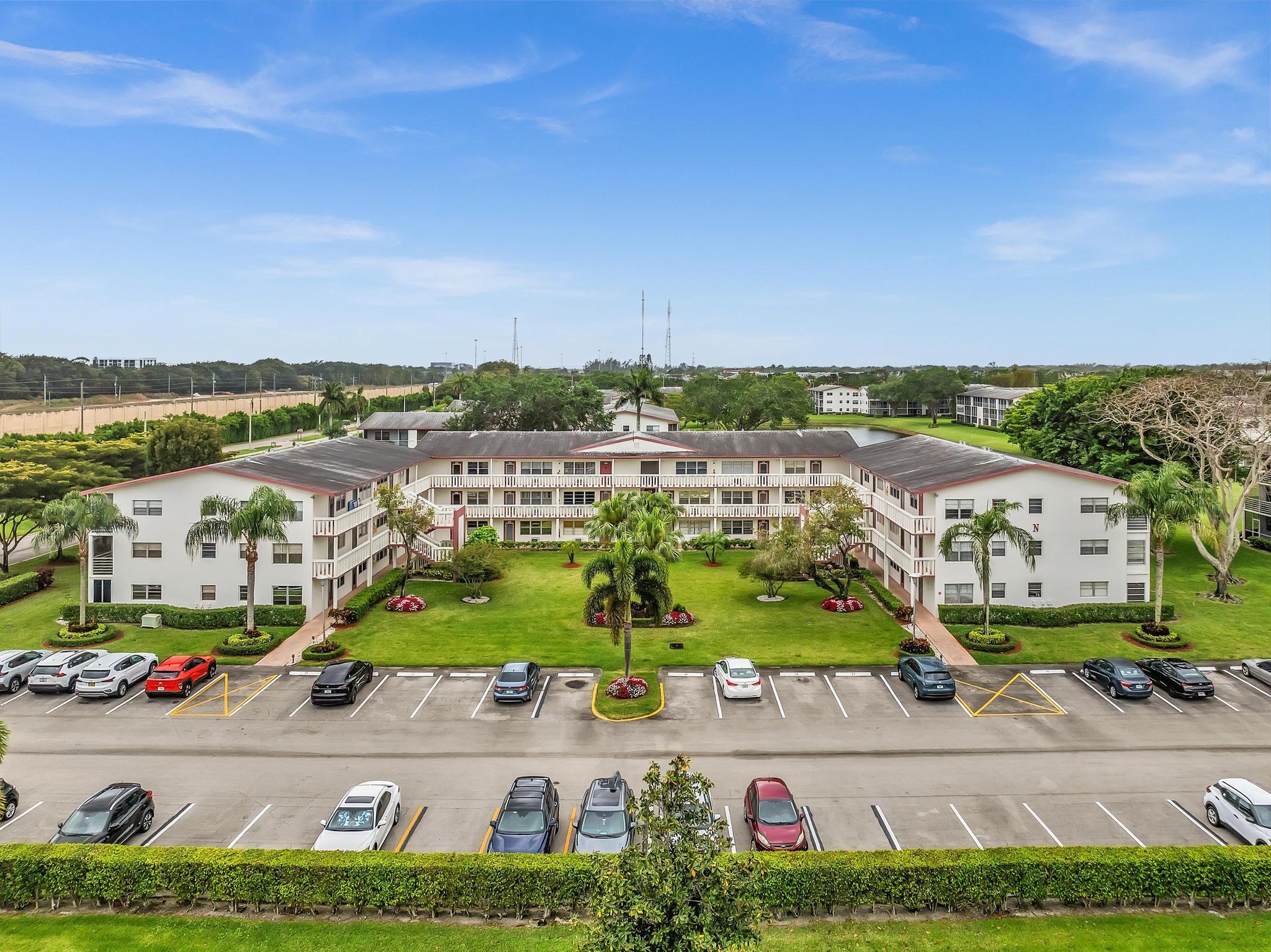 55+ Community, beautiful third floor unit with a balcony facing east. 1 bed, 1 full bath and 1 half bath. Unfurnished. Well maintained unit, in a well managed Condominium Association. Fanshaw has it own pool and pool house. In addition, CenWest offer a magnificent club house with a myriad of offerings from a state of the art gym, pools, card rooms and billiards, workshop, arts & crafts, temples, and public transportation included. Gated and well guarded community. Building has an elevator, if needed.