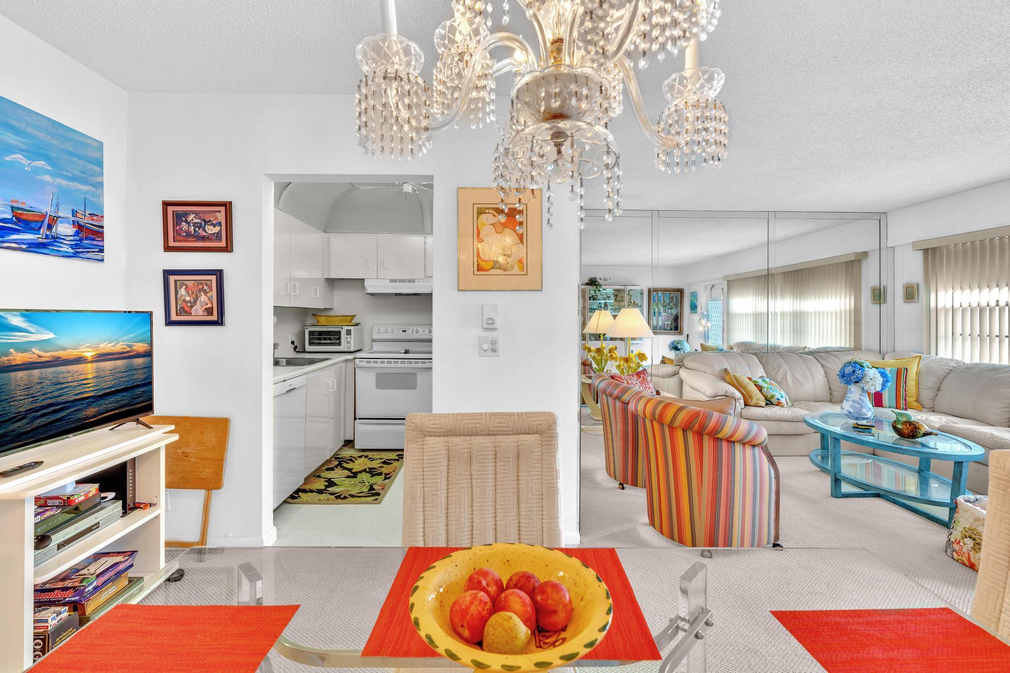 FANSHAW AT CENTURY VILLAG - Residential Lease