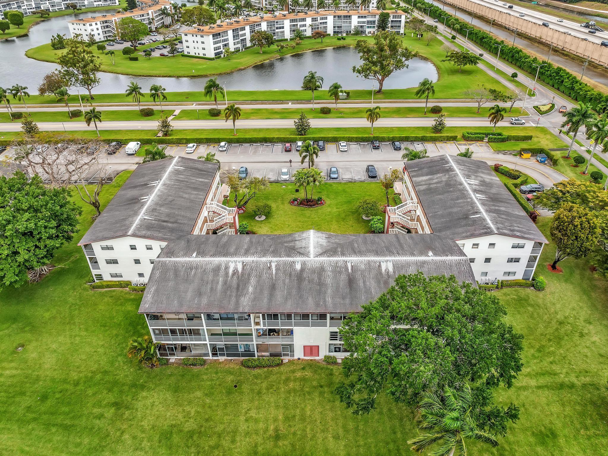 FANSHAW AT CENTURY VILLAG - Residential Lease