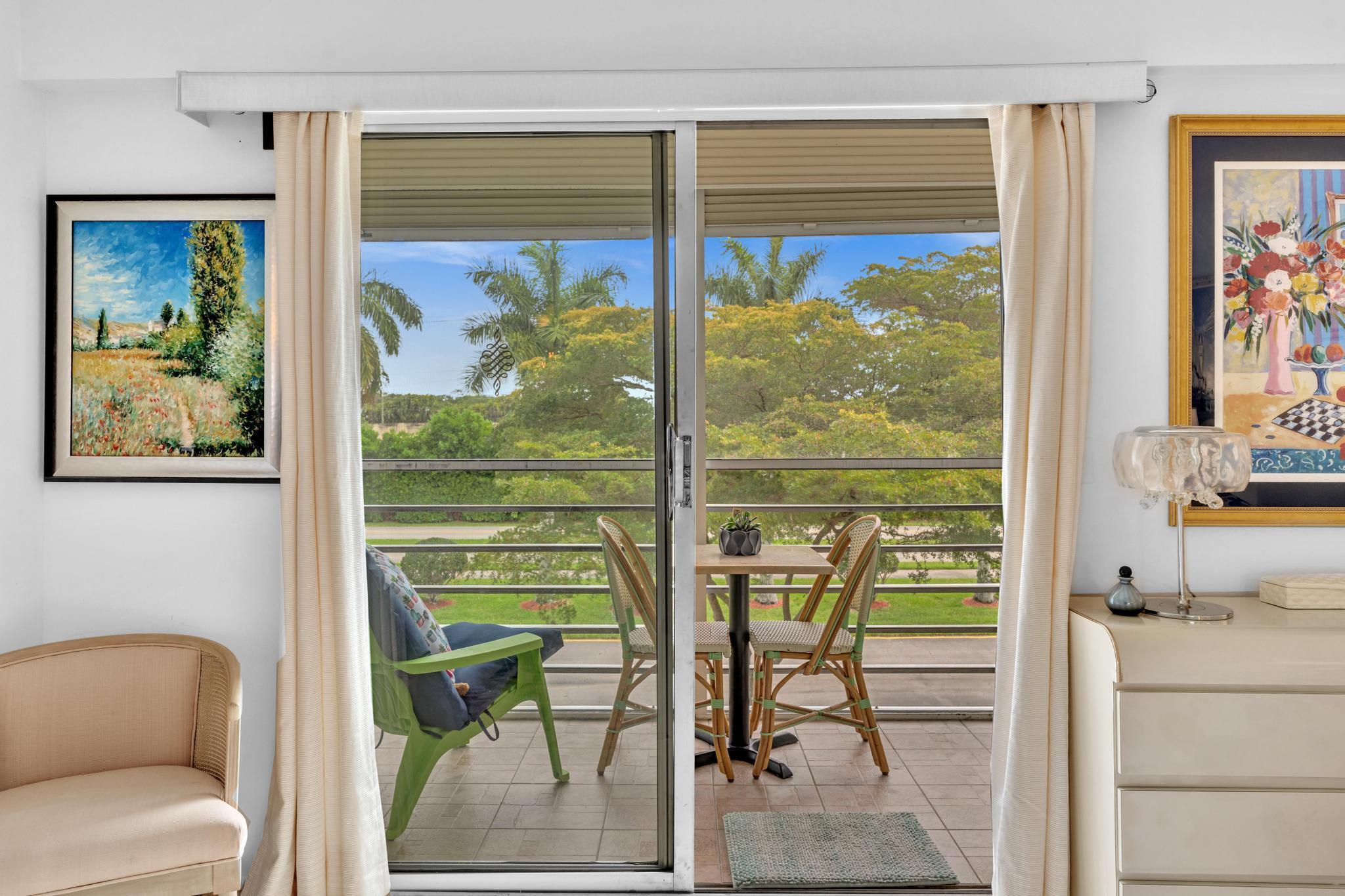 FANSHAW AT CENTURY VILLAG - Residential Lease