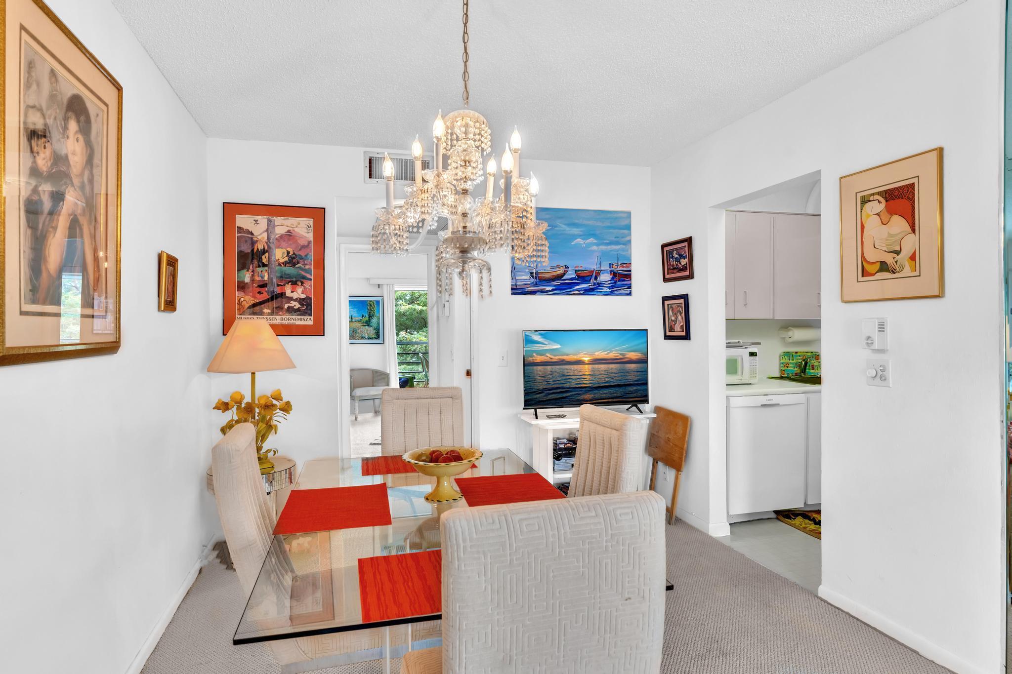 FANSHAW AT CENTURY VILLAG - Residential Lease