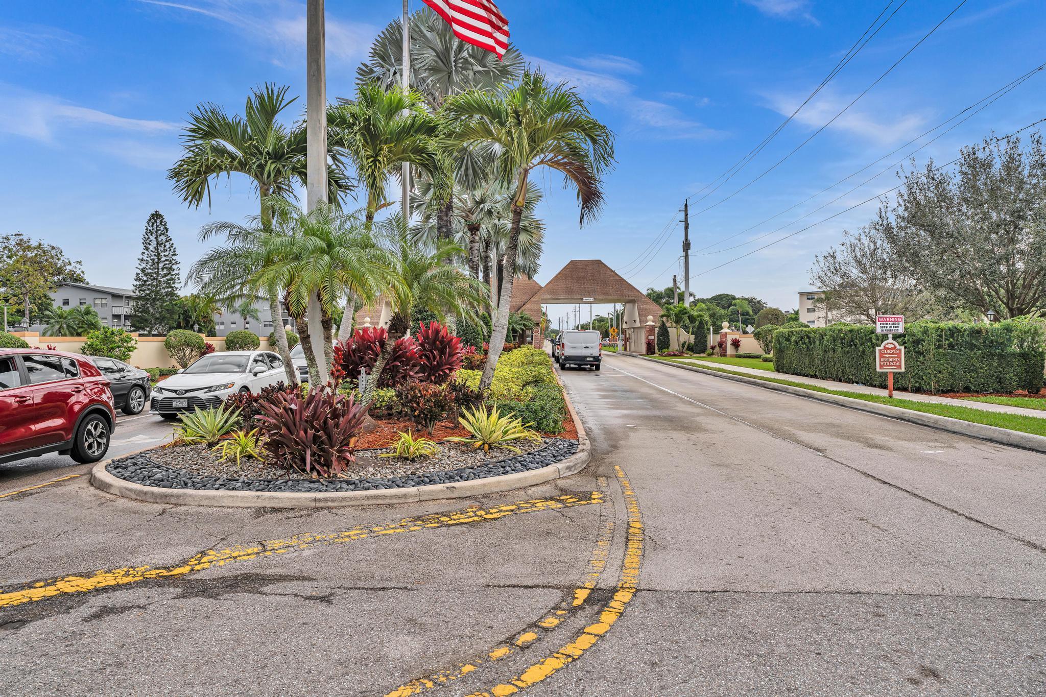 FANSHAW AT CENTURY VILLAG - Residential Lease