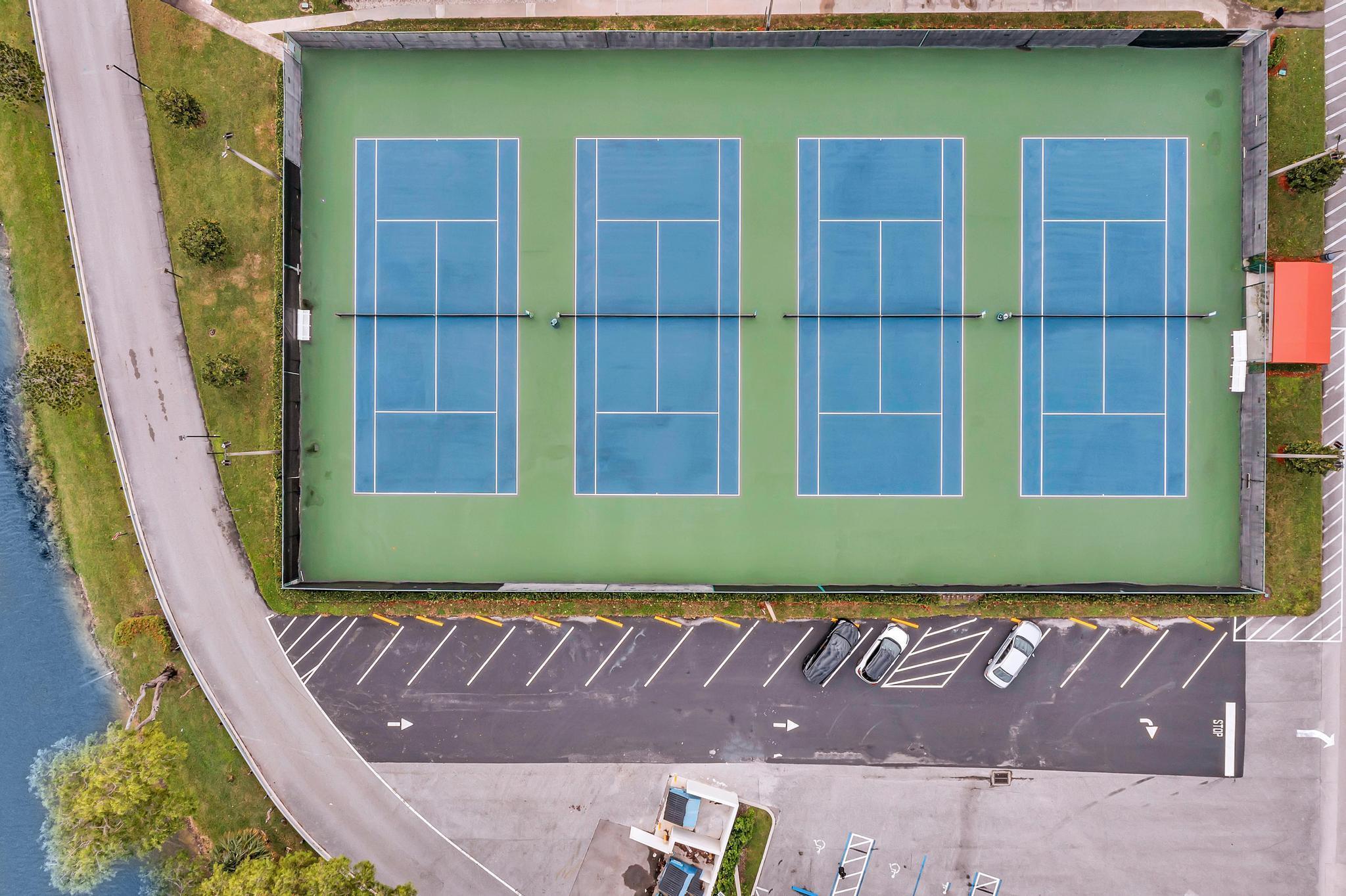 FANSHAW AT CENTURY VILLAG - Residential Lease