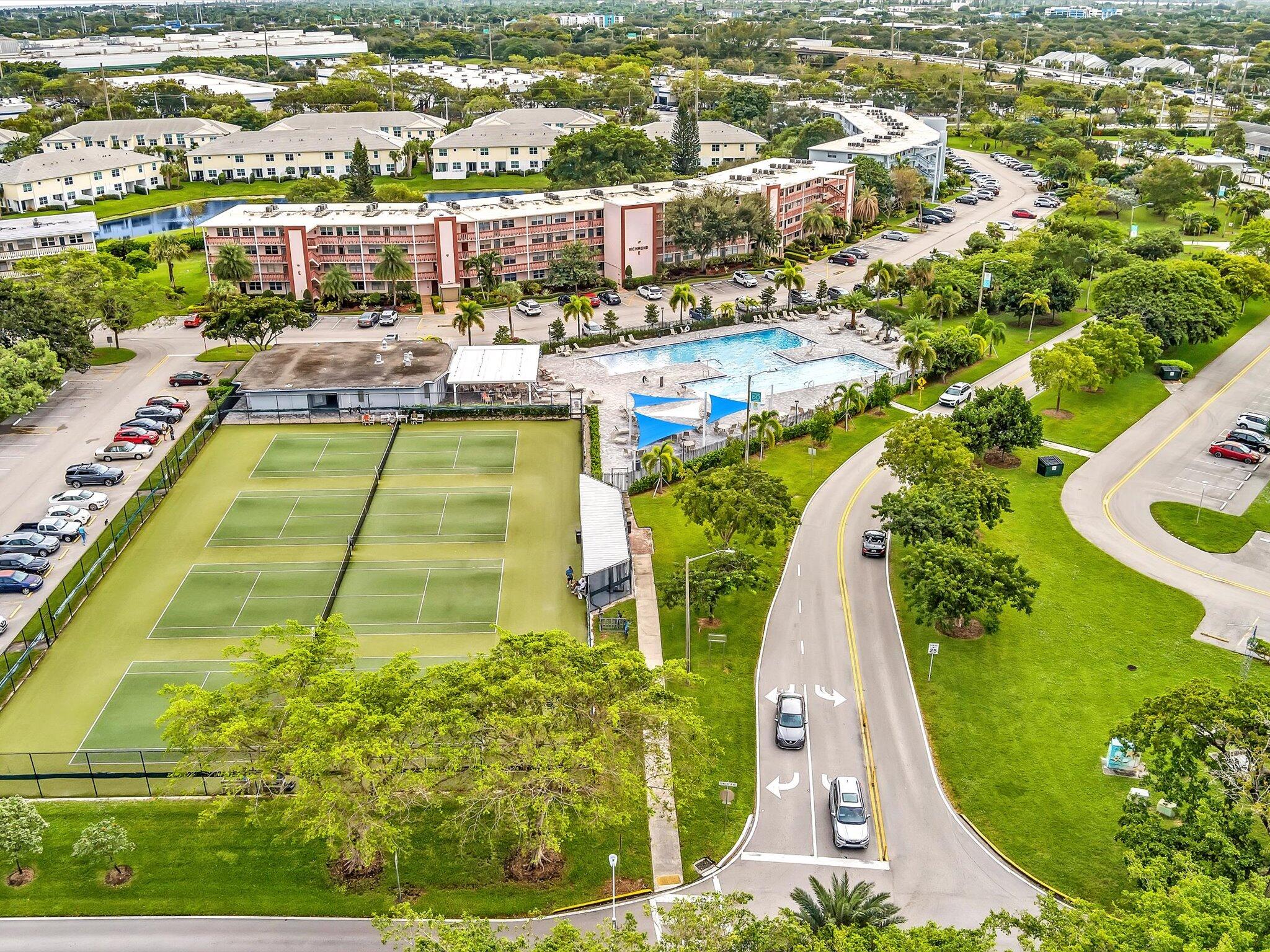 MARKHAM A CONDO - Residential