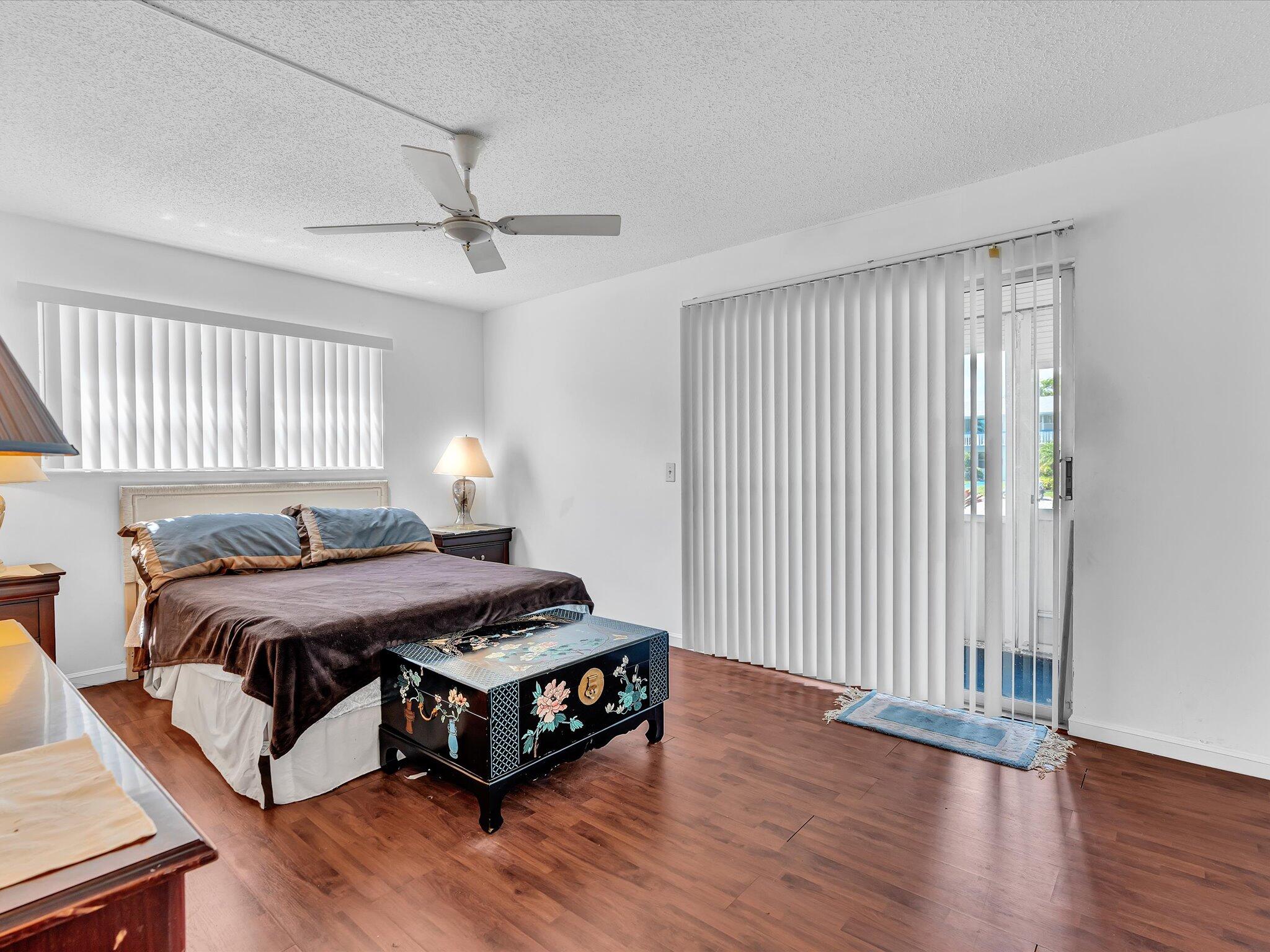 MARKHAM A CONDO - Residential