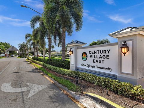 Tiny photo for 5 Markham A, Deerfield Beach, FL 33442 (MLS # B26010066)