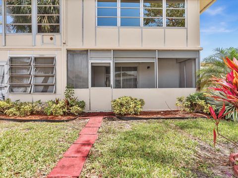 Tiny photo for 5 Markham A, Deerfield Beach, FL 33442 (MLS # B26010066)