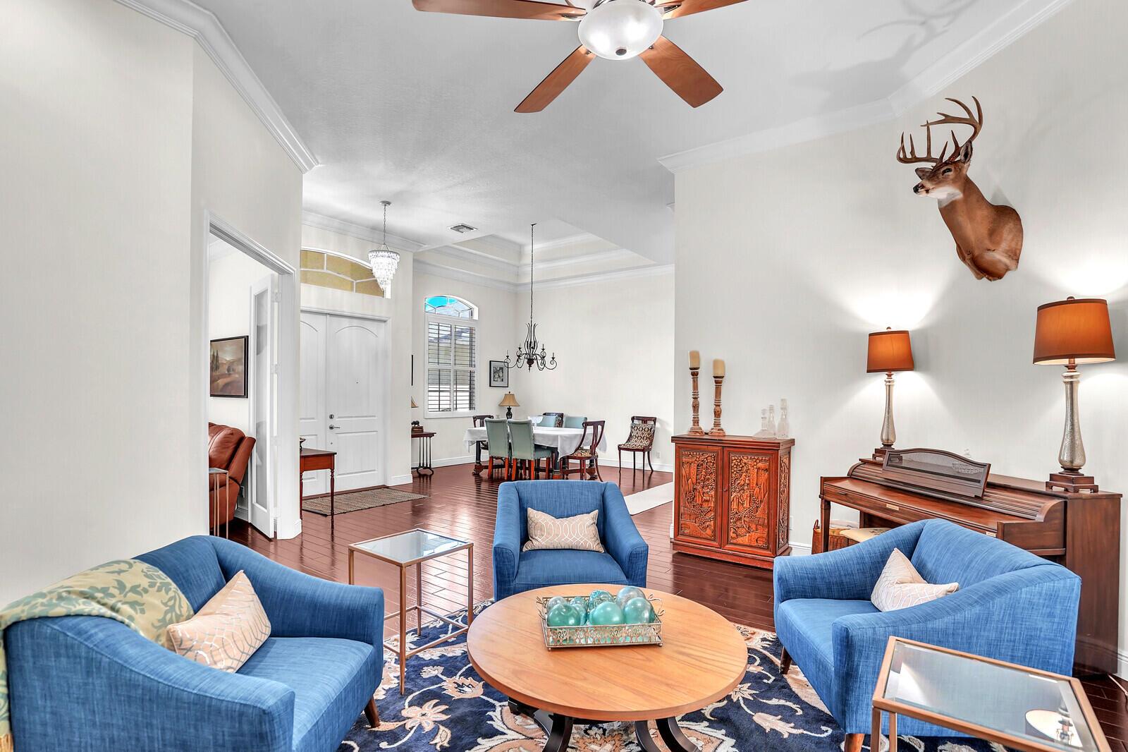 Palm Beach Country Estate - Residential
