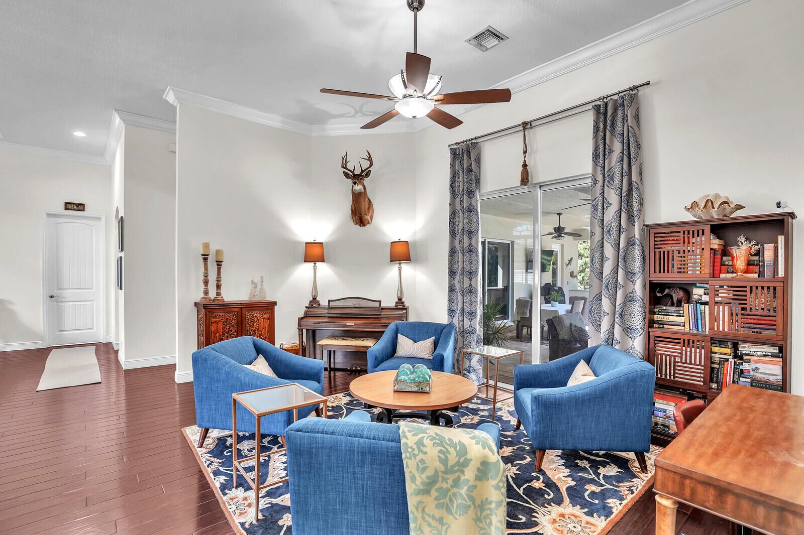 Palm Beach Country Estate - Residential