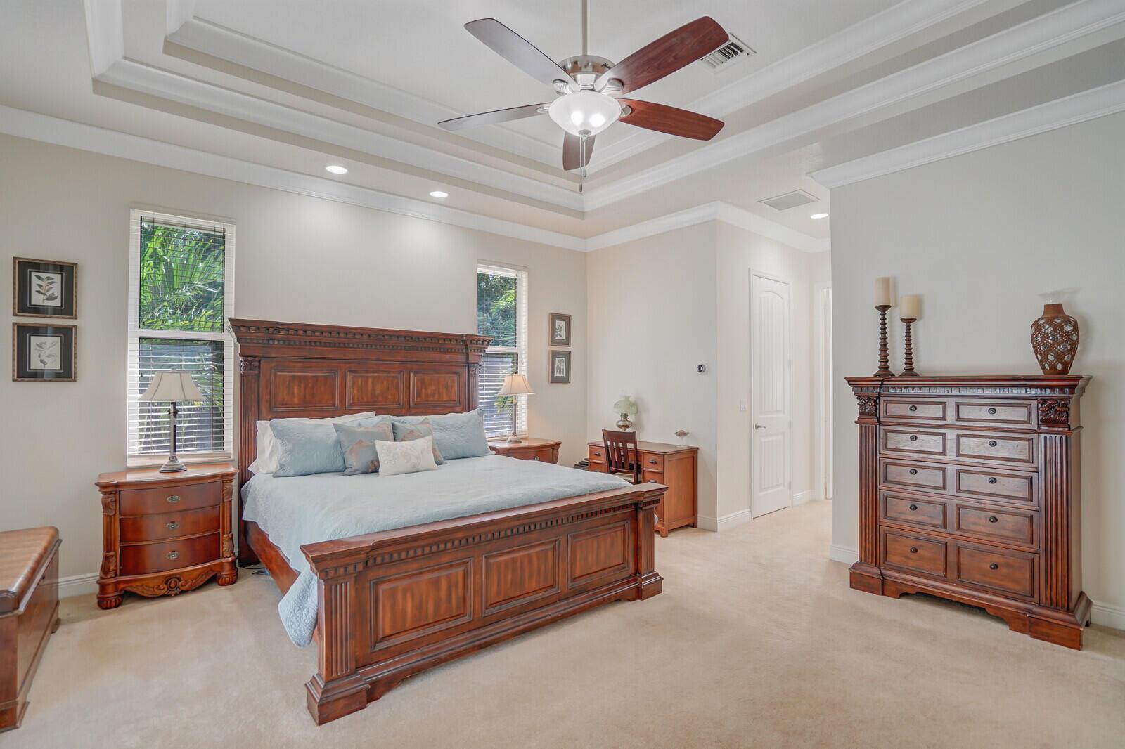 Palm Beach Country Estate - Residential