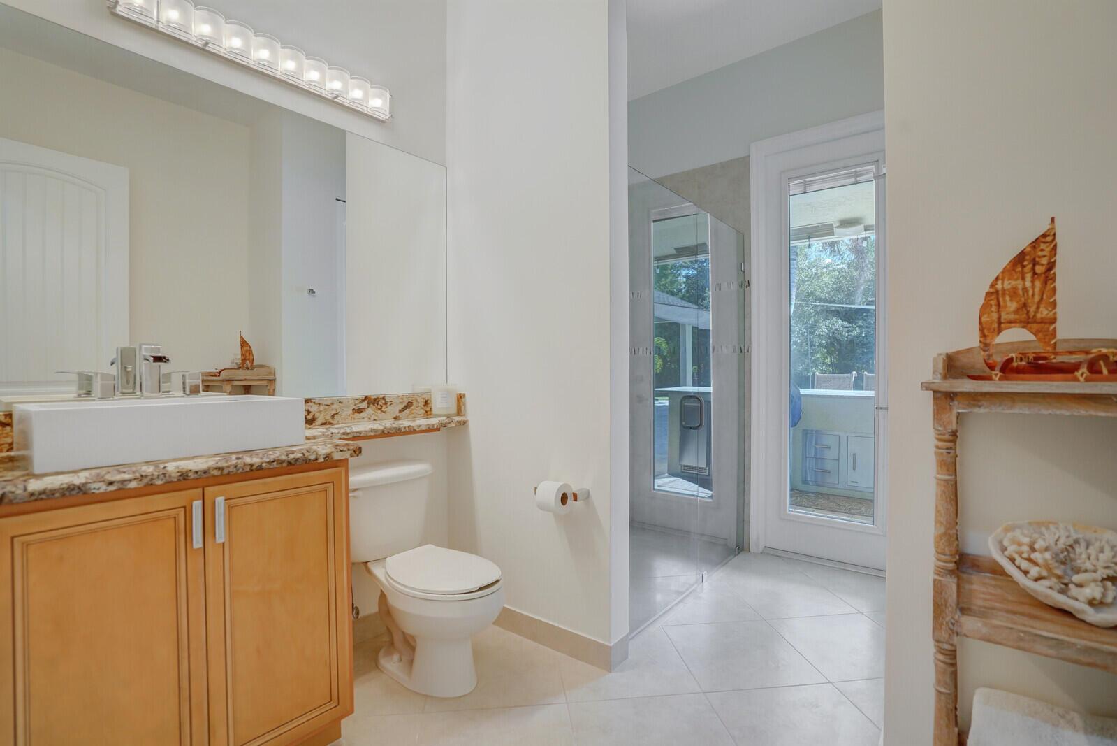 Palm Beach Country Estate - Residential
