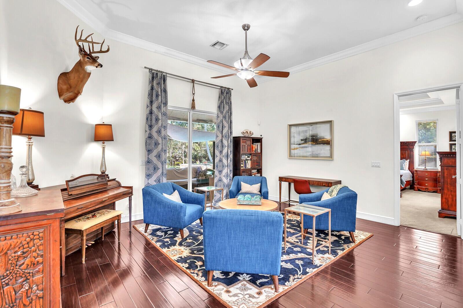 Palm Beach Country Estate - Residential