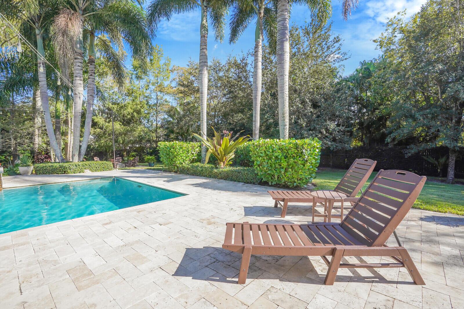 Palm Beach Country Estate - Residential