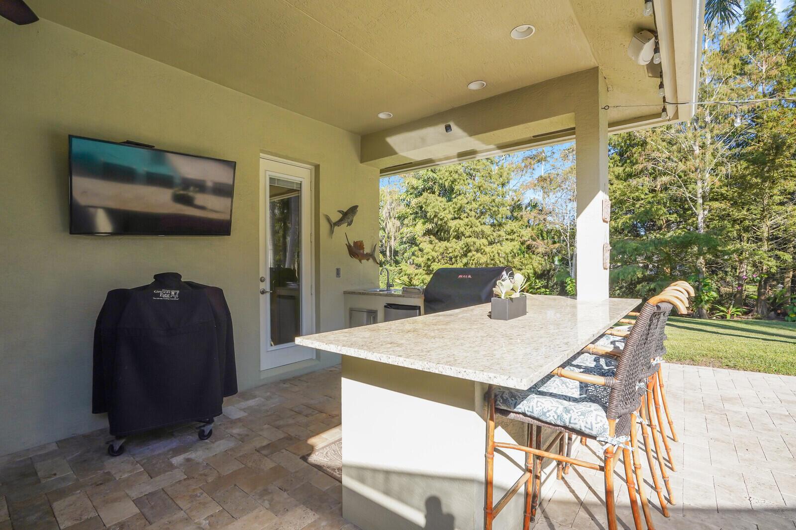 Palm Beach Country Estate - Residential