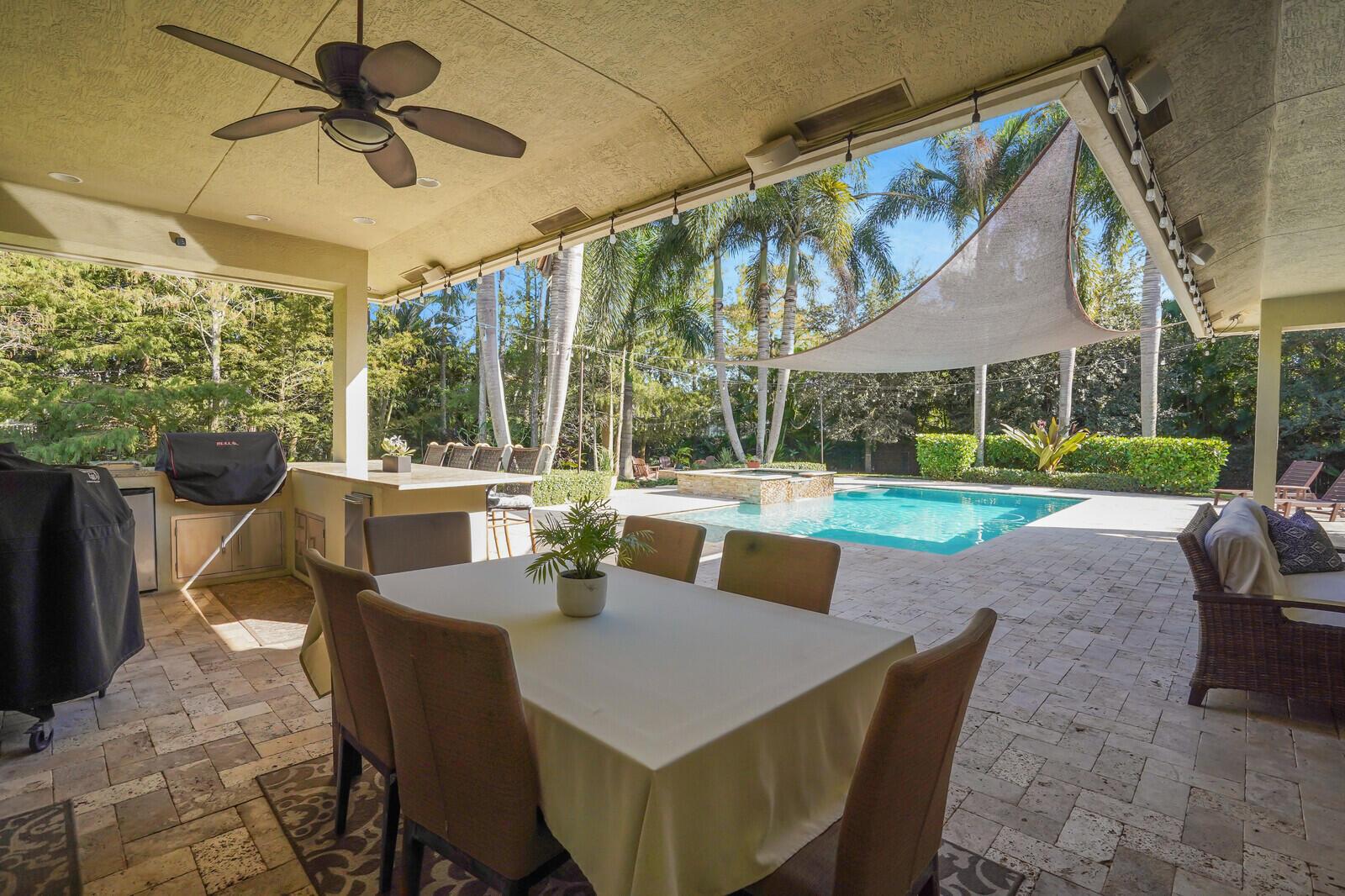Palm Beach Country Estate - Residential