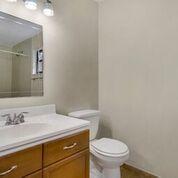 WELLINGTON LAKES - Residential Lease