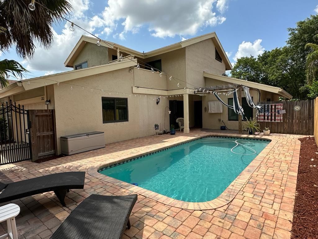 Photo of 7805 Stanway Place W #39, Boca Raton, FL 33433 (MLS # R10898300)
