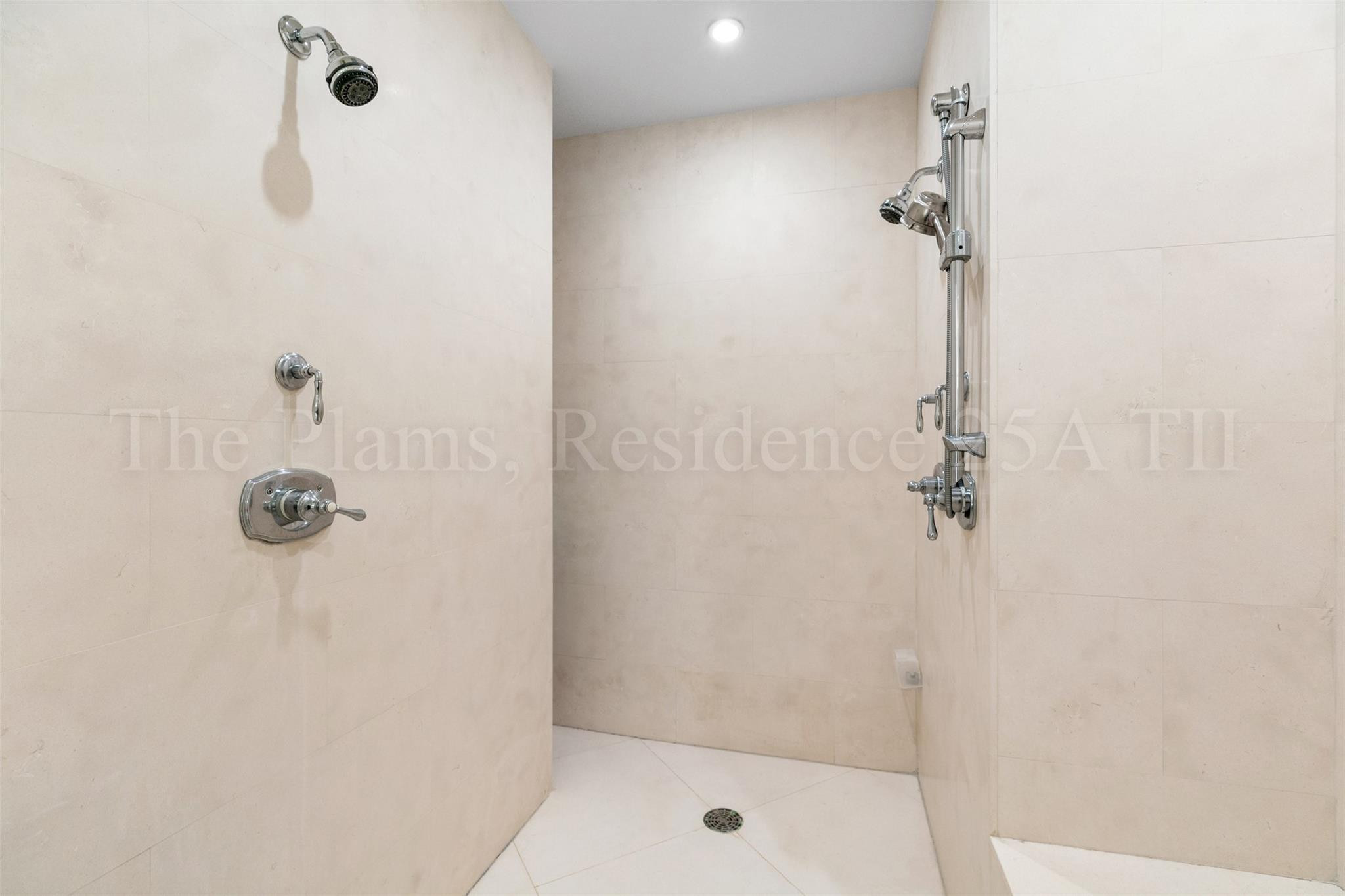 The Palms - Residential