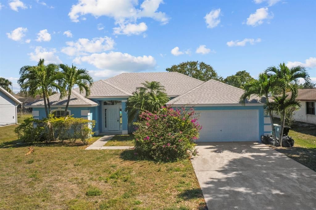 Photo of 2349 SE Watercrest Street, Port St Lucie, FL 34984 (MLS # R10870603)