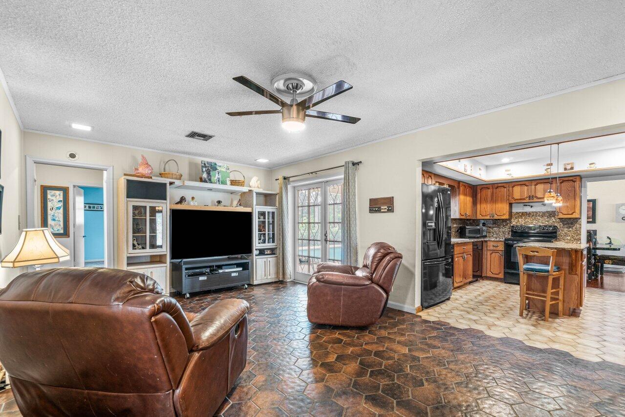 Plantation Acres - Residential