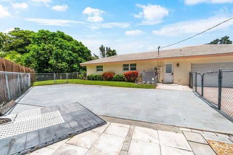 A home in Plantation