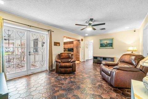 Single Family Residence in Plantation FL 11941 Tara Drive Dr 7.jpg