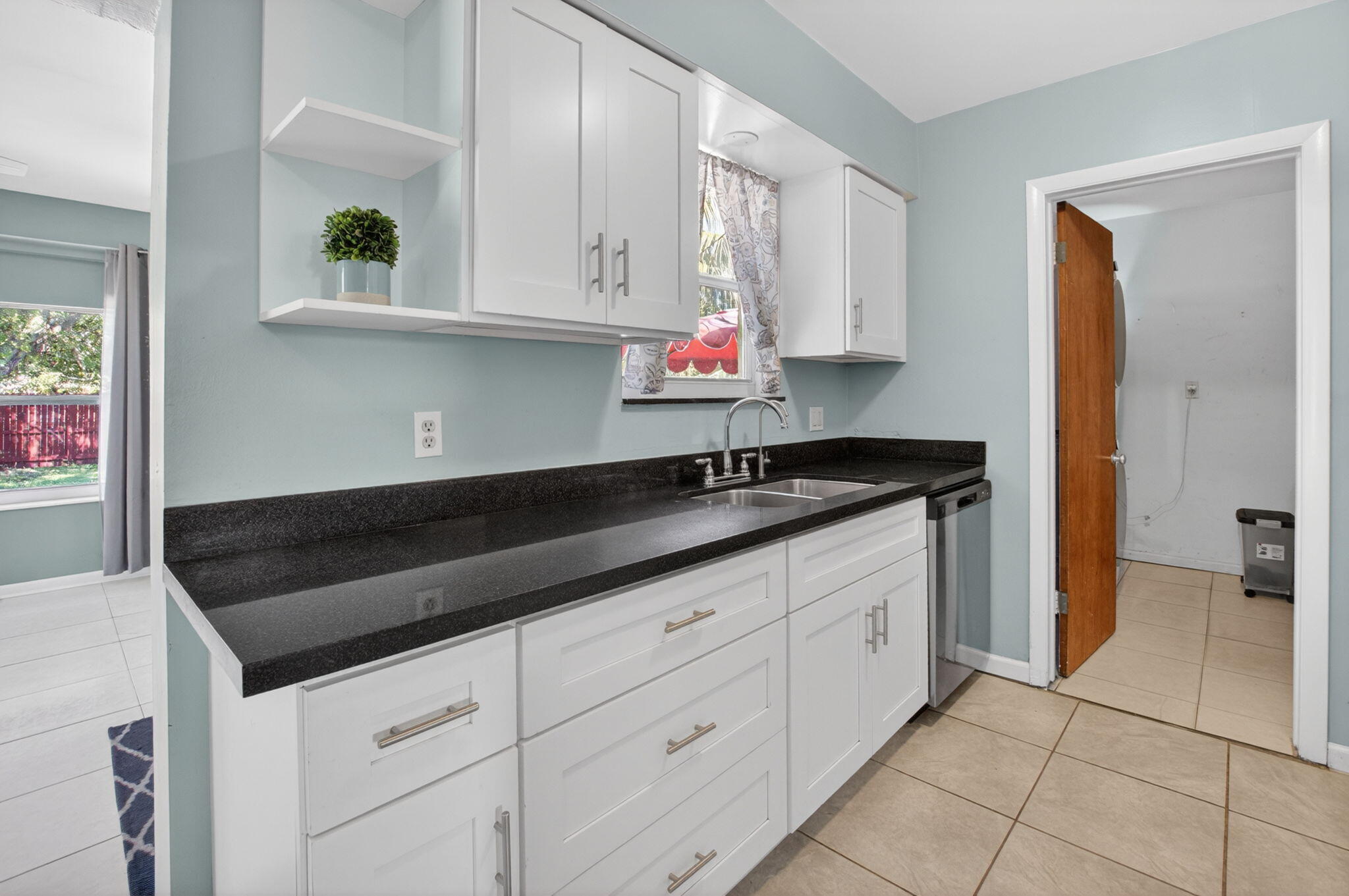 WEST SIDE HEIGHTS DELRAY - Residential