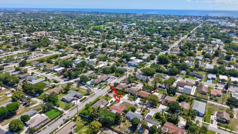 Tiny photo for 144 NW 9th Avenue, Delray Beach, FL 33444 (MLS # B26021600)