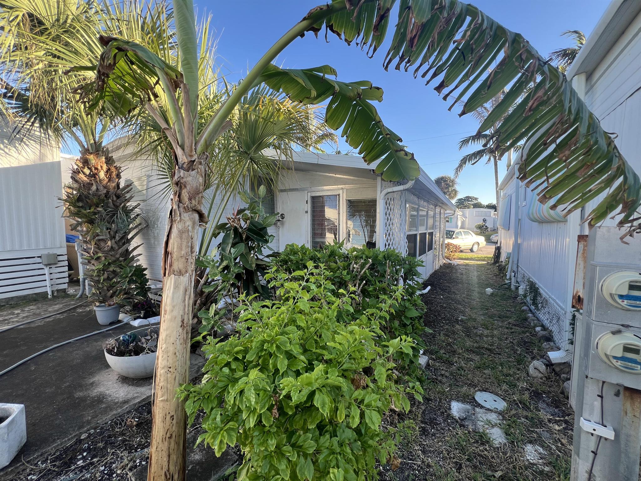 BRINY BREEZES INC - Residential