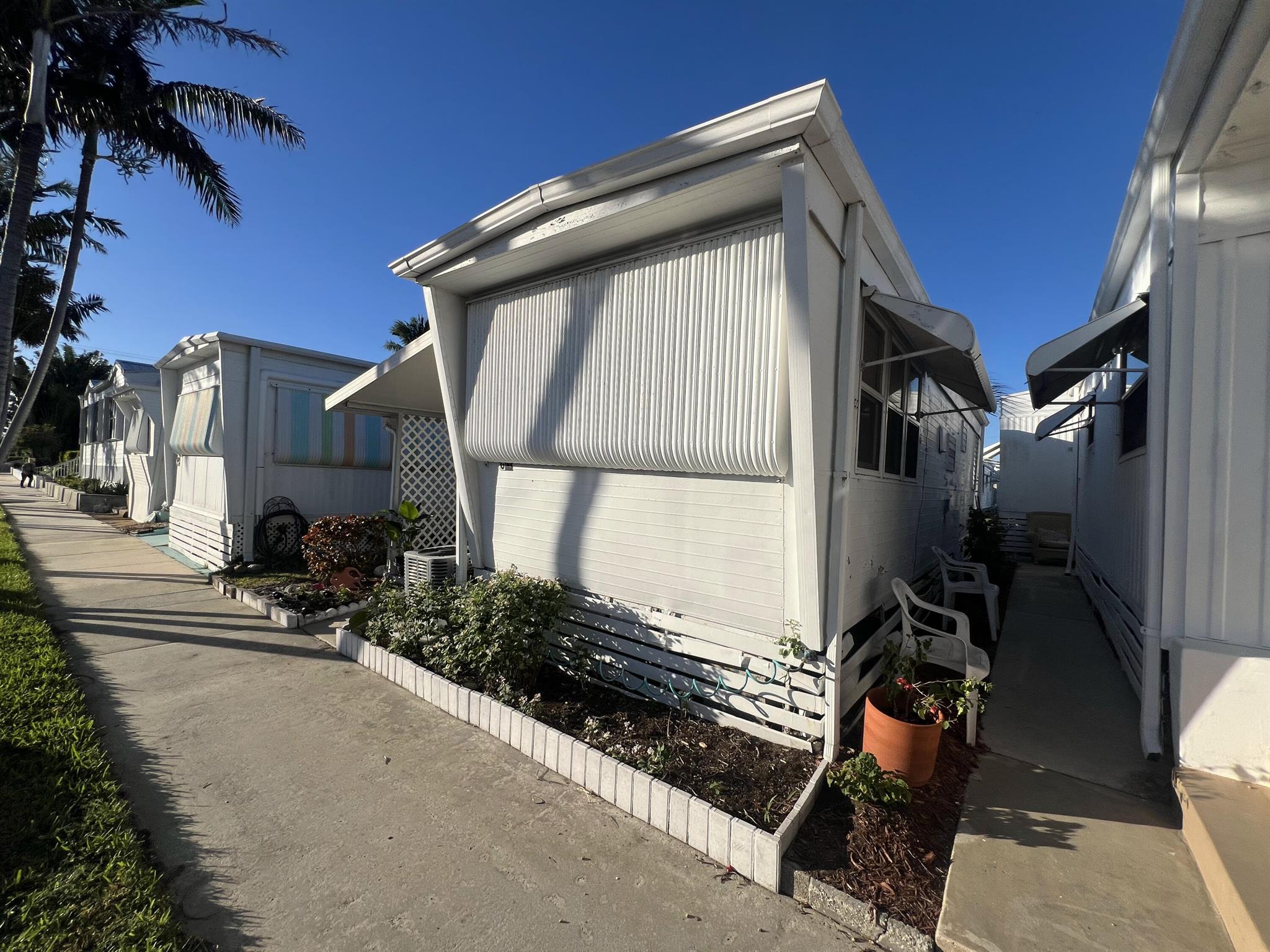 BRINY BREEZES INC - Residential