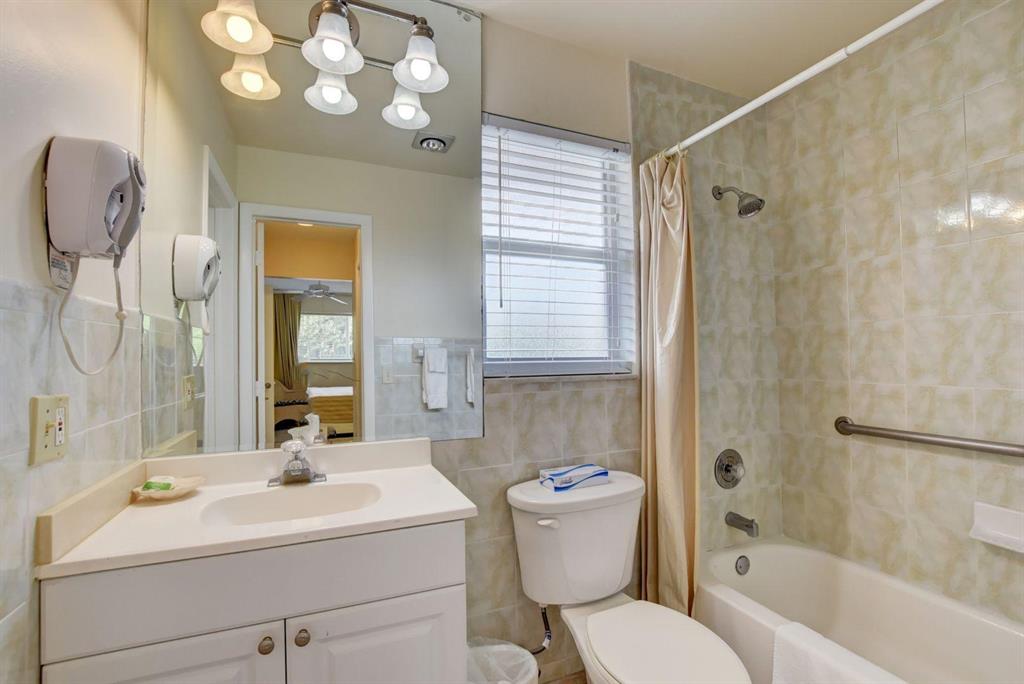 La Boca Casa - Commercial Sale