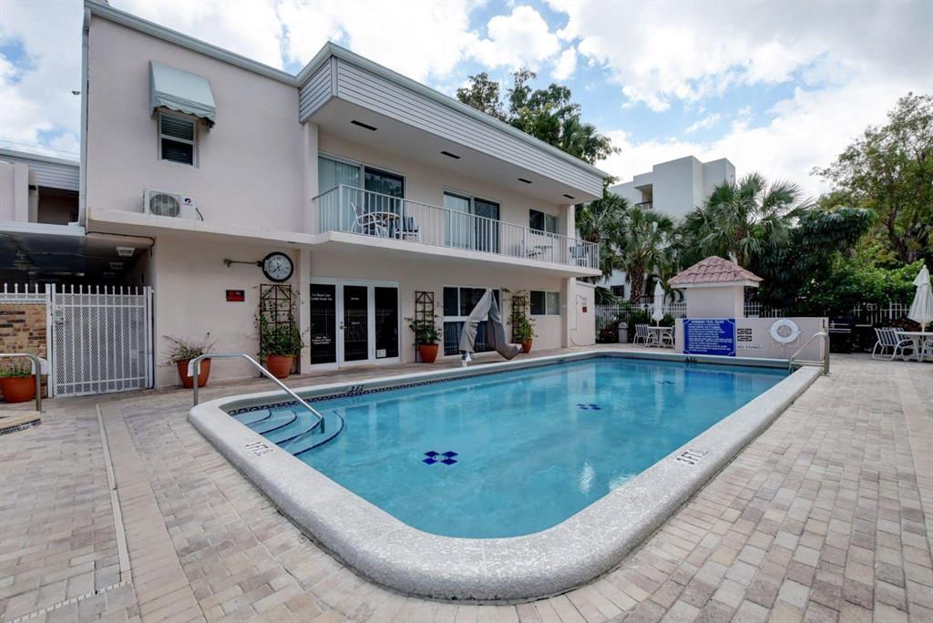 La Boca Casa - Commercial Sale