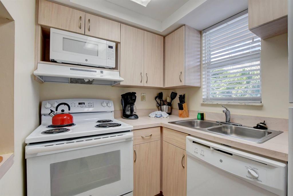 La Boca Casa - Commercial Sale