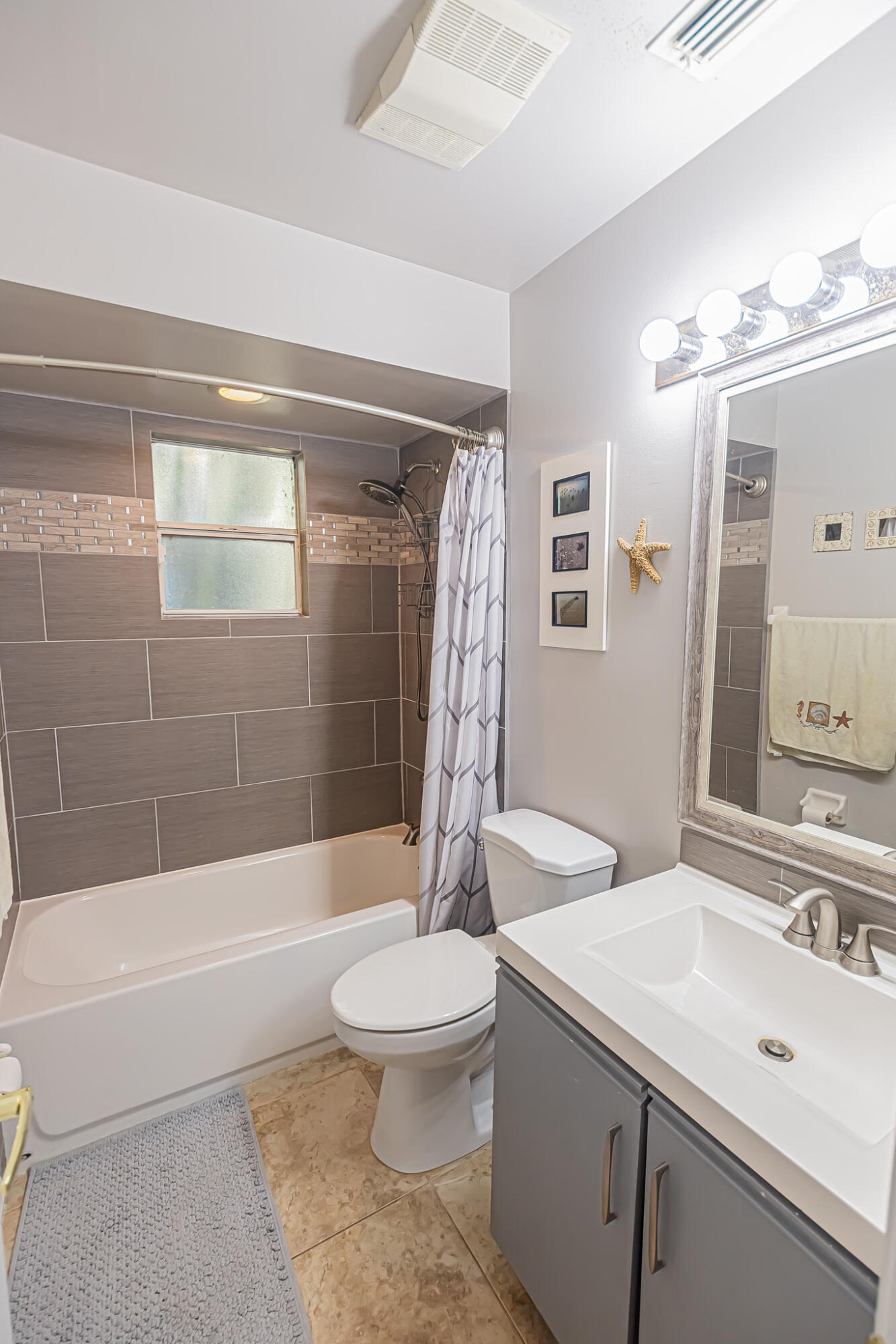 PORT ST LUCIE SECTION 33 - Residential