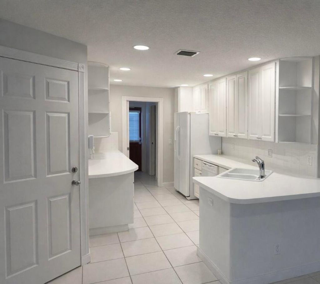 Photo of 3200 W Community Drive, Jupiter, FL 33458 (MLS # R11156464)