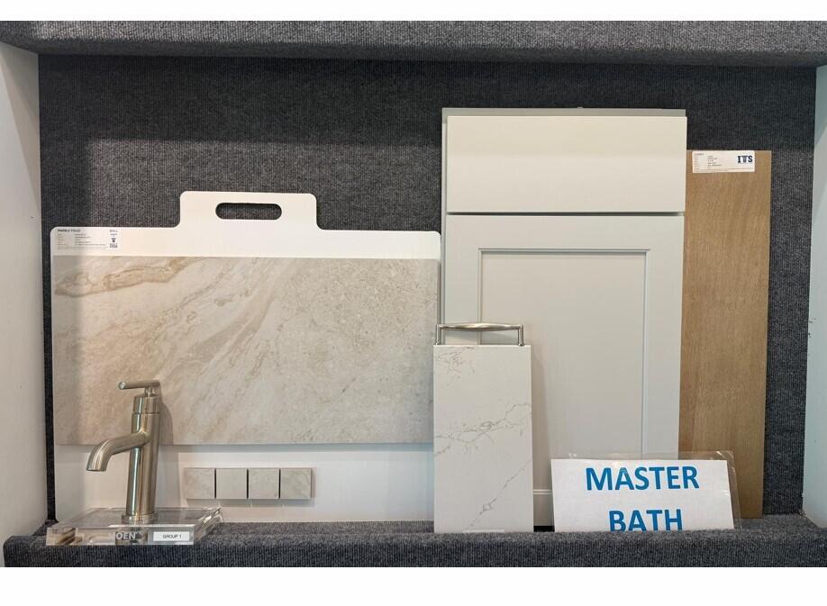 DEL WEBB TRADITION - Residential