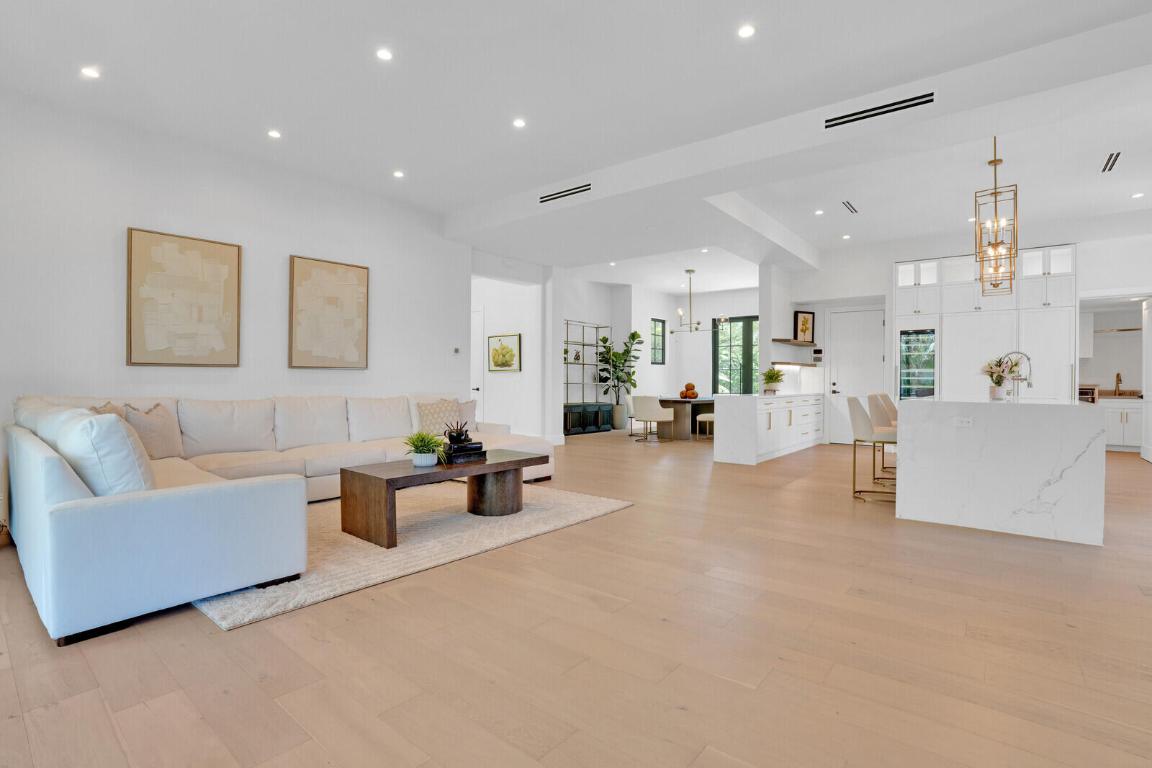 Lewis Shore Estates - Residential