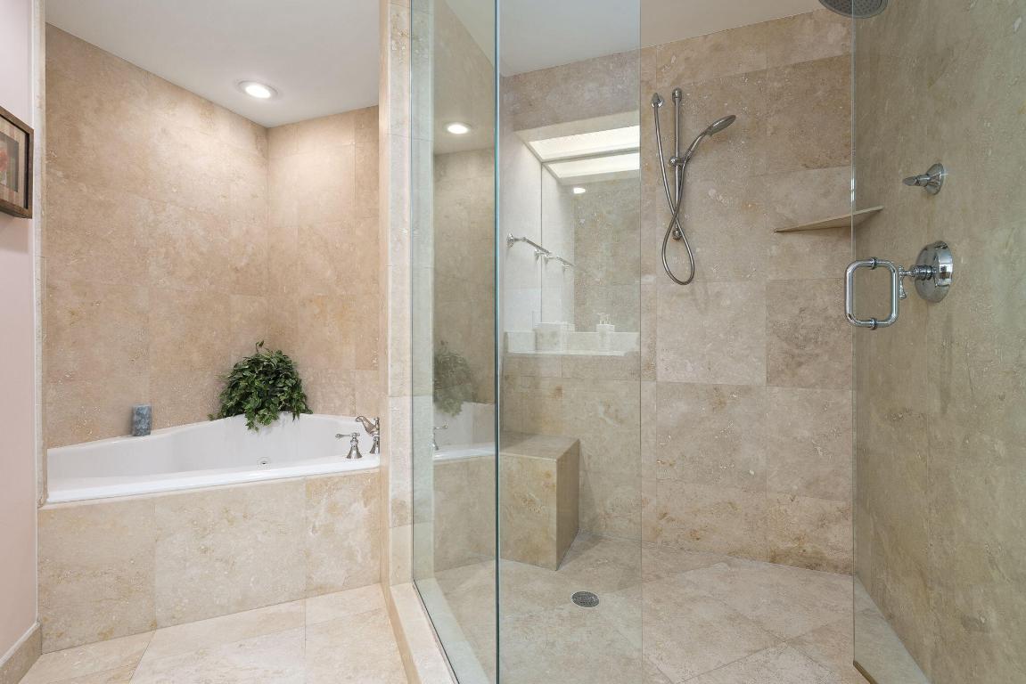 ALTAMIRA - Residential