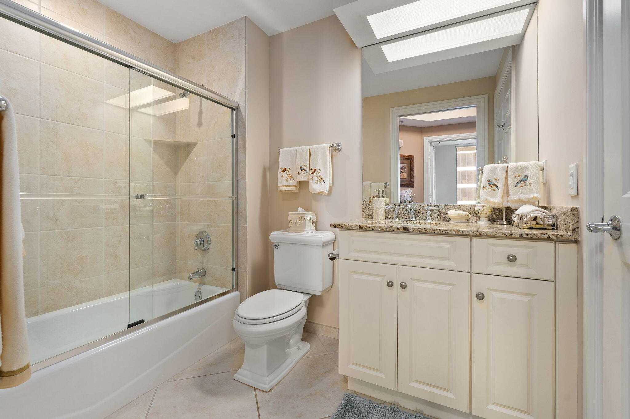 ALTAMIRA - Residential