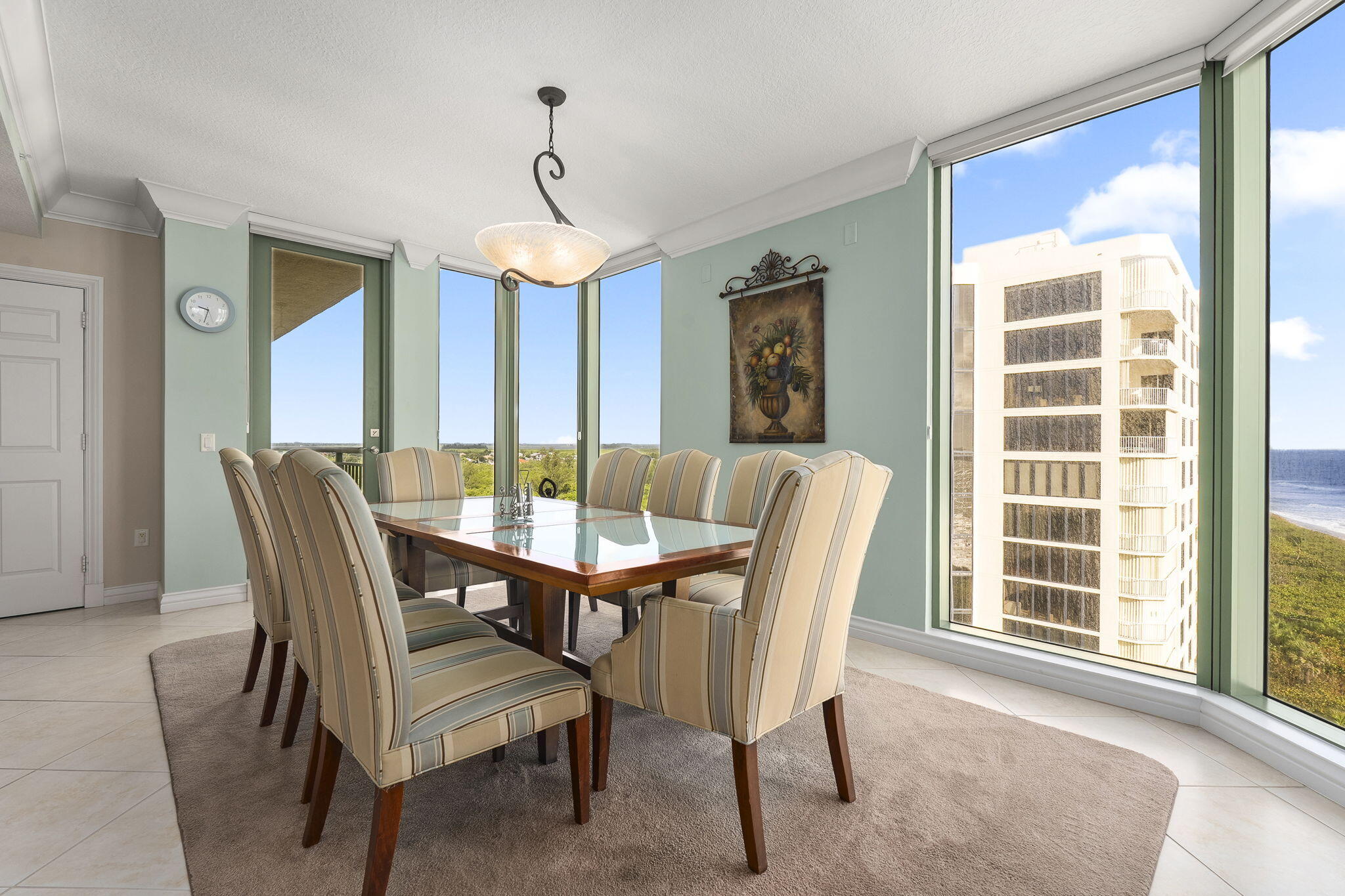 ALTAMIRA - Residential