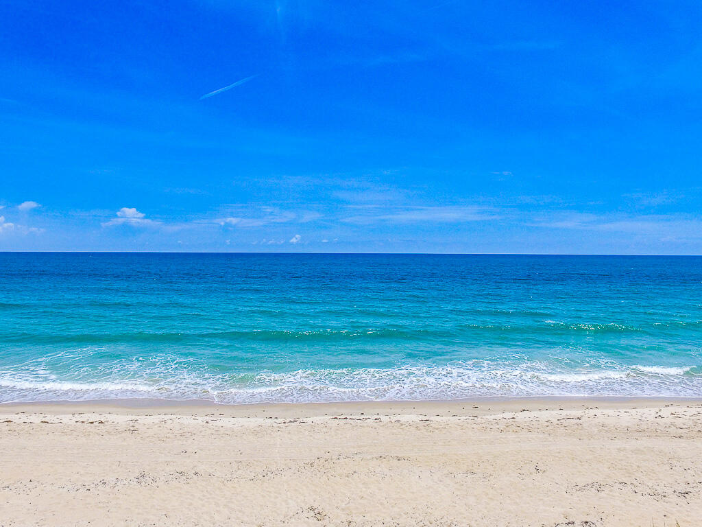 ALTAMIRA - Residential