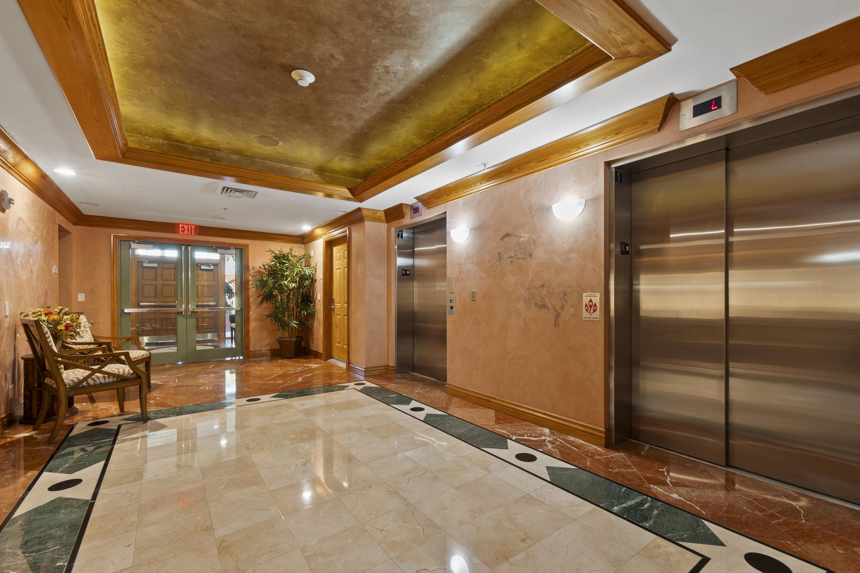 ALTAMIRA - Residential