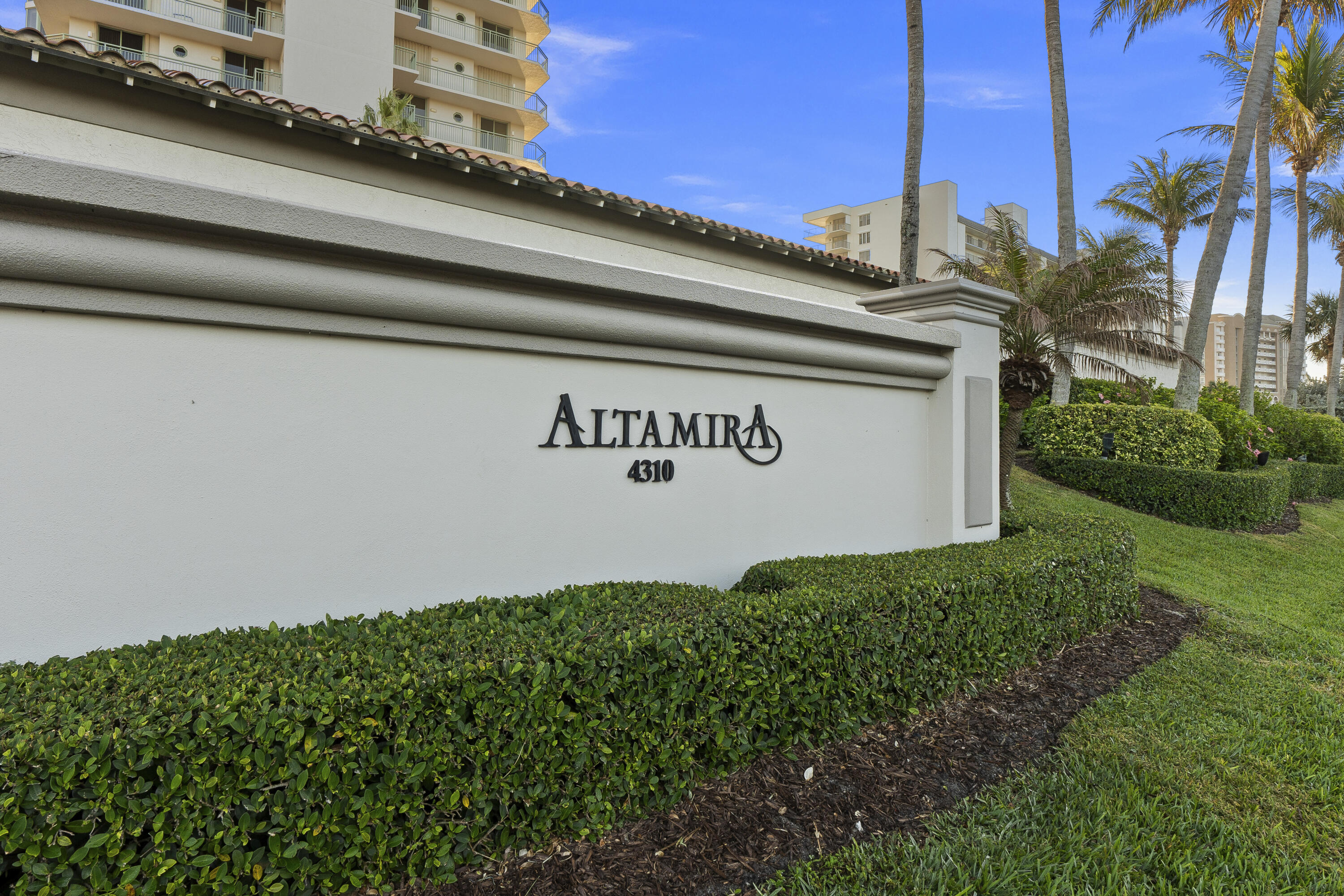 ALTAMIRA - Residential