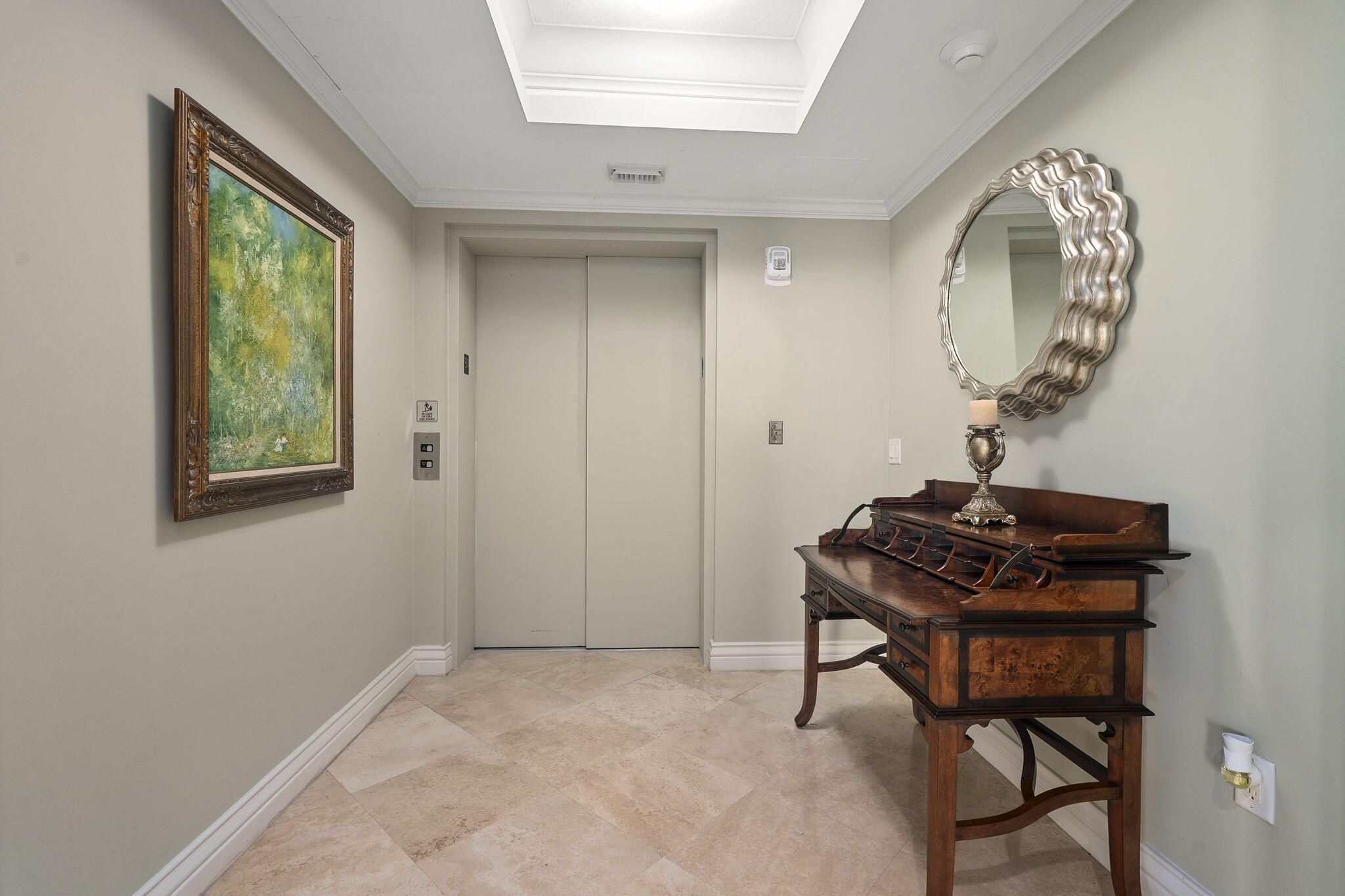 ALTAMIRA - Residential