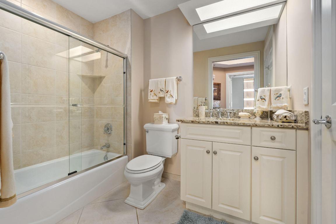 ALTAMIRA - Residential