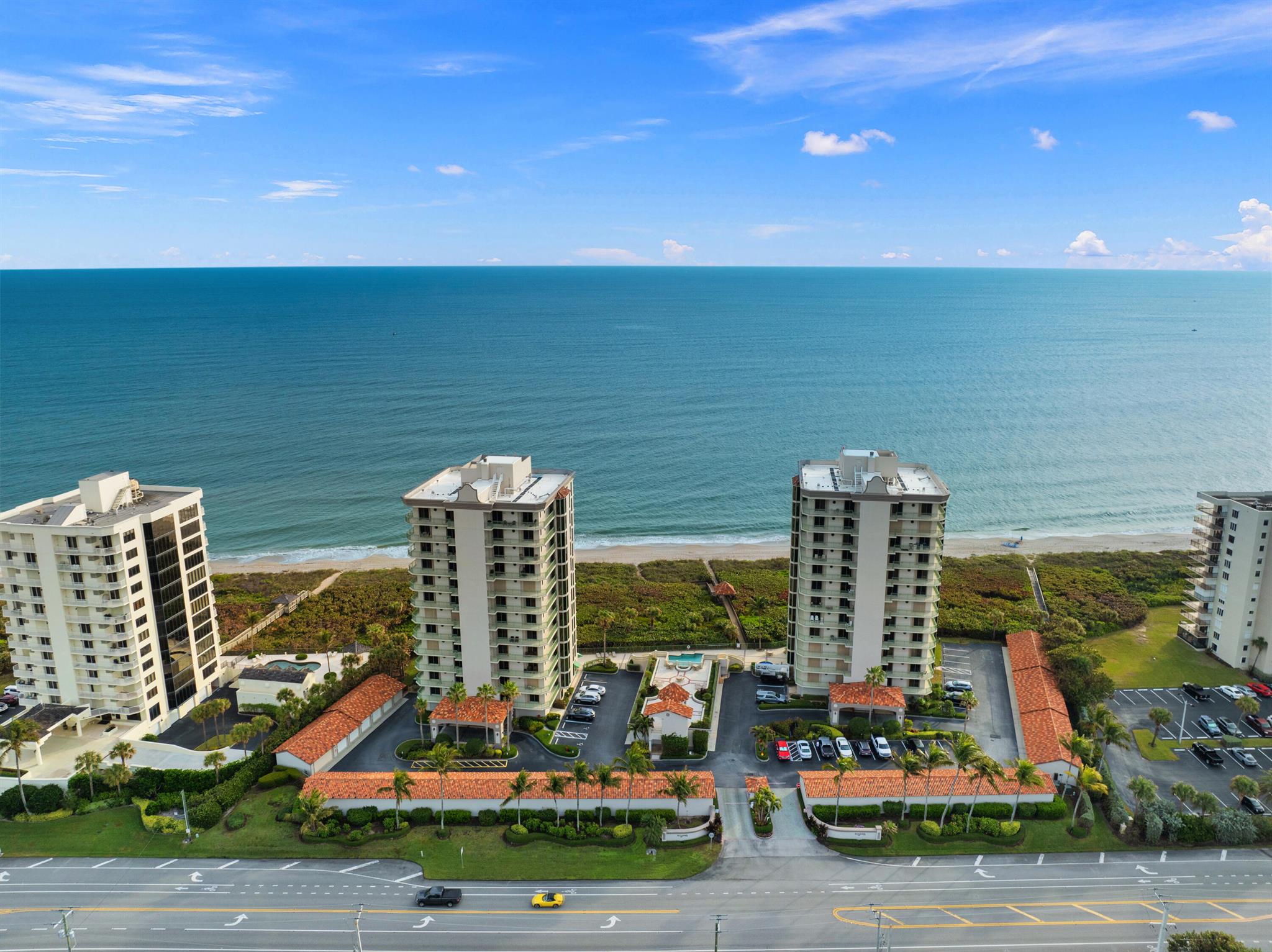 ALTAMIRA - Residential