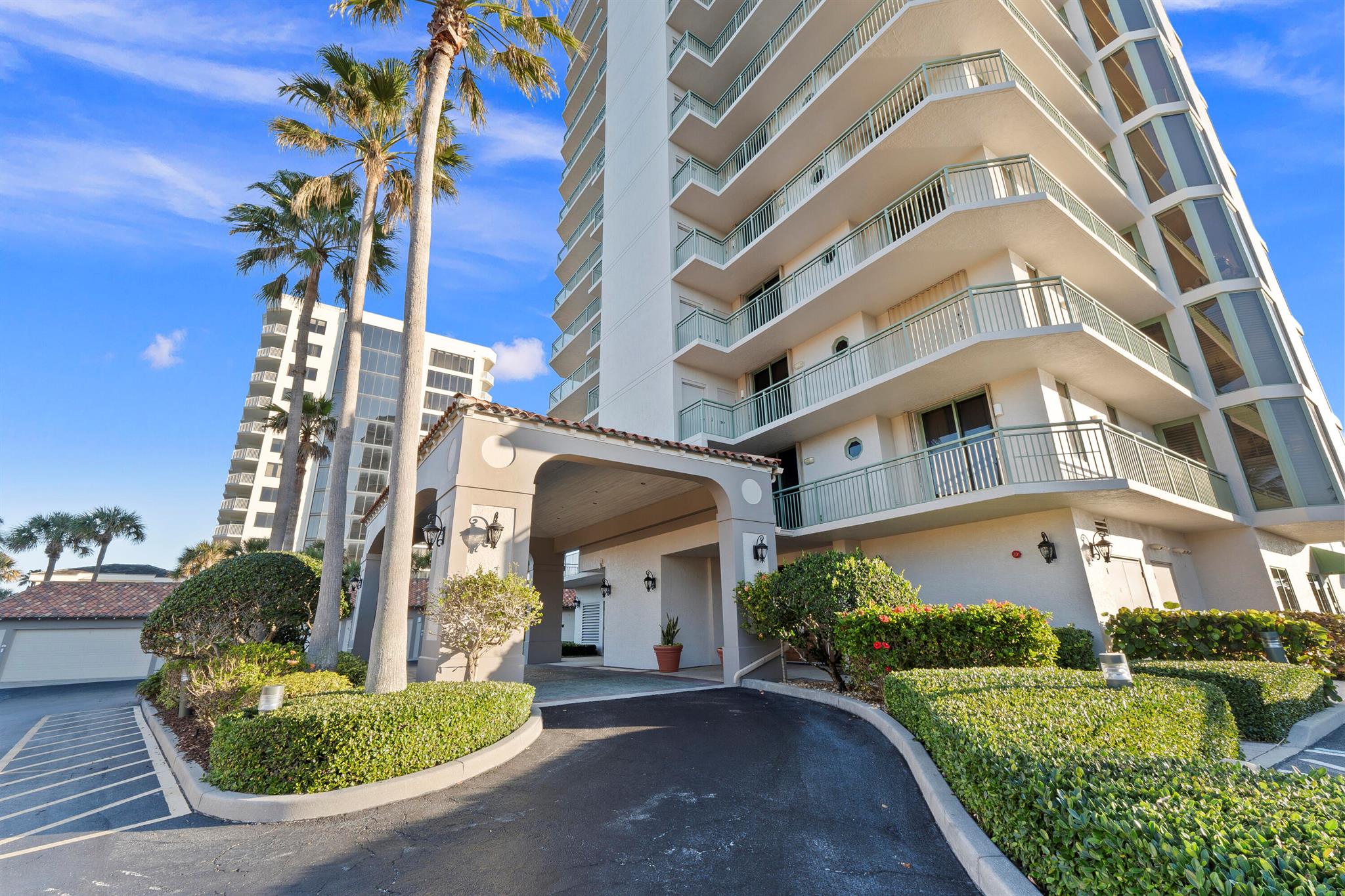 ALTAMIRA - Residential
