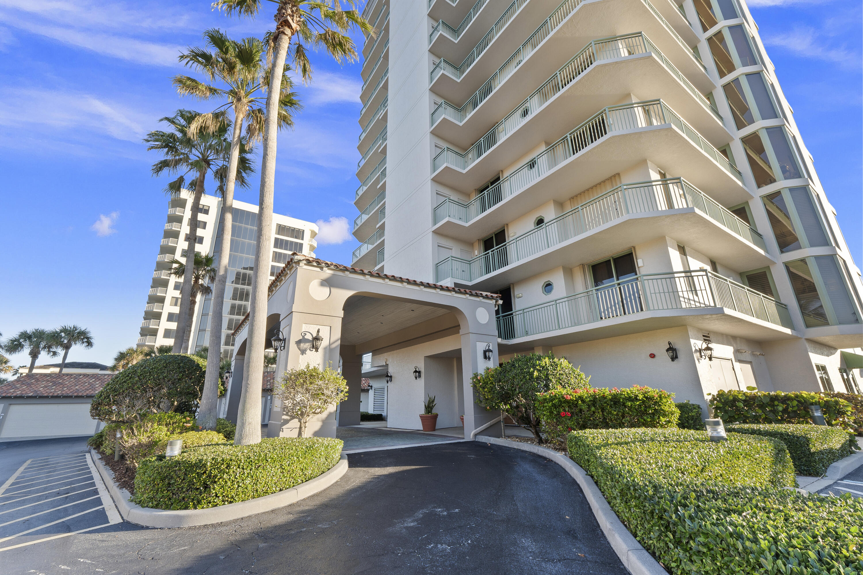 ALTAMIRA - Residential